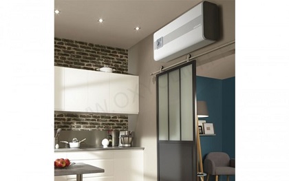 Chauffe-eau électrique gain de place : chauffe-eau Atlantic Linéo à l'horizontale