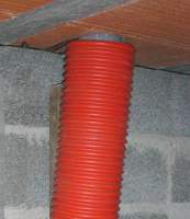 Arrivée du tuyau annelé