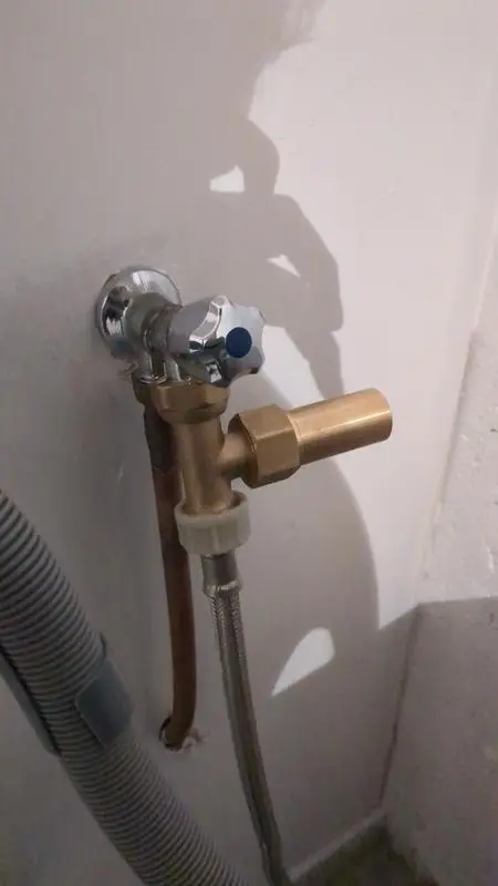 Anti coup de bélier